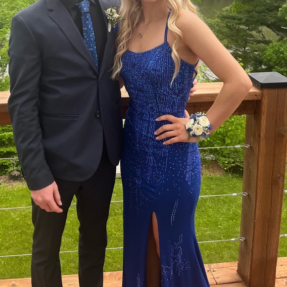 Prom dress - Picture 6 of 7